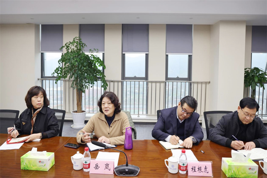 陝西建設技師杏宇來校調研交流1(1).jpg